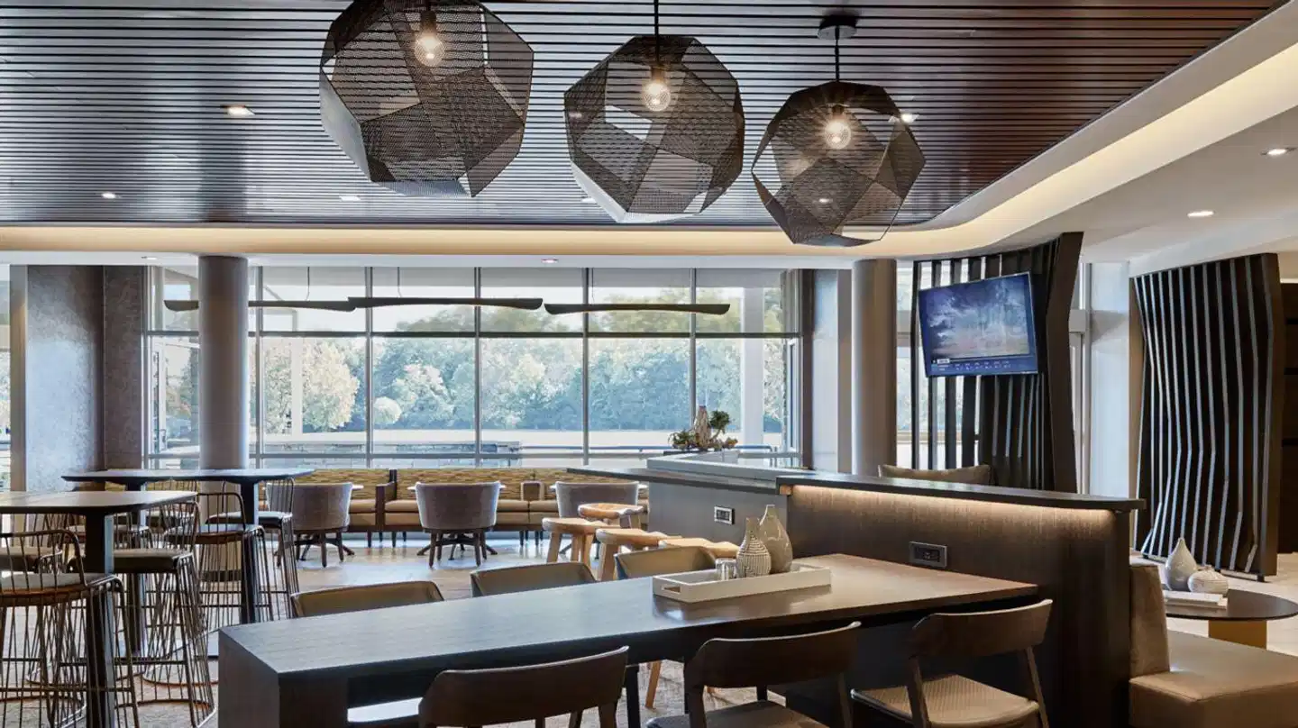 SpringHill Suites by Marriott Tampa Downtown Restaurant