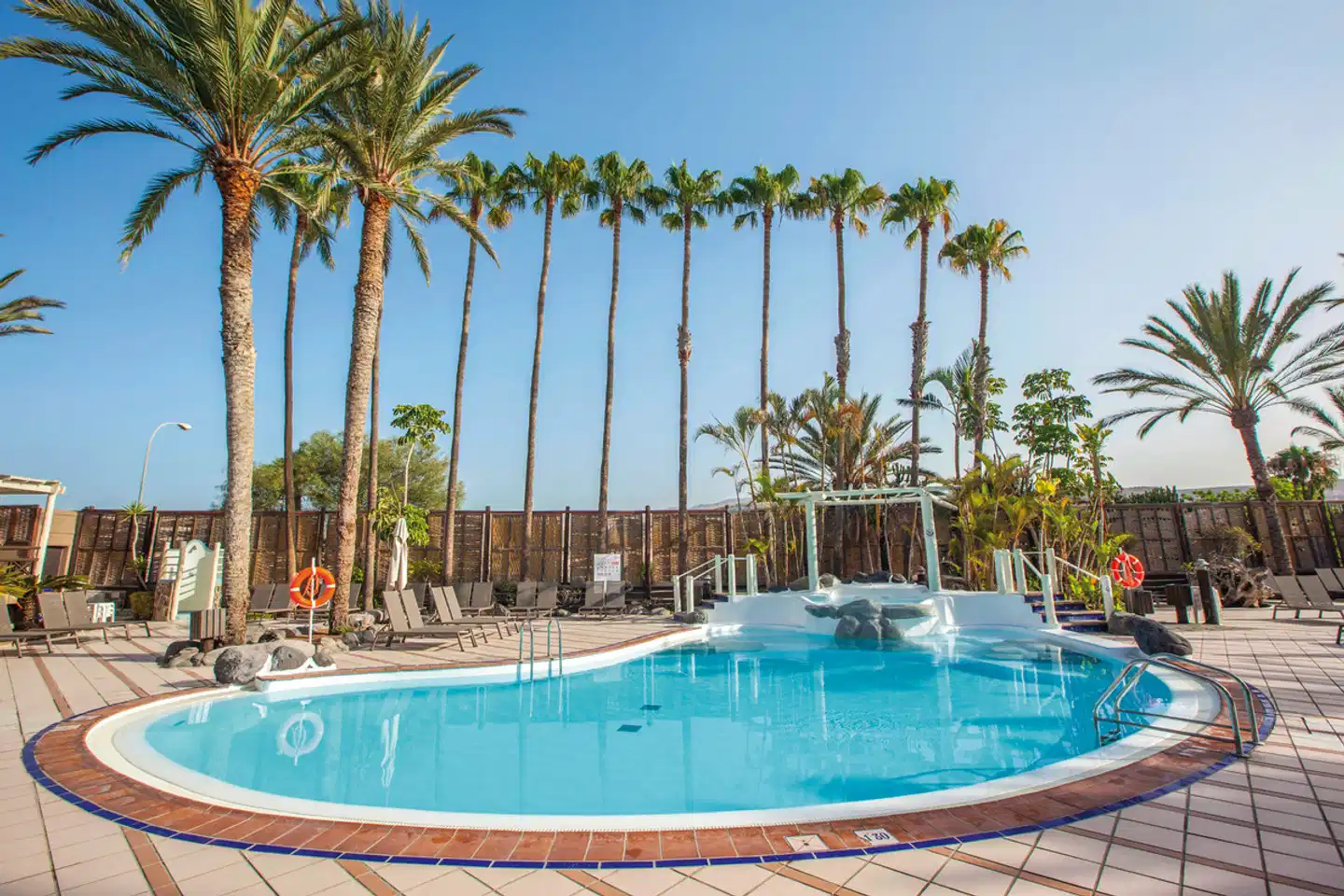 Abora Continental by Lopesan Hotels Pool