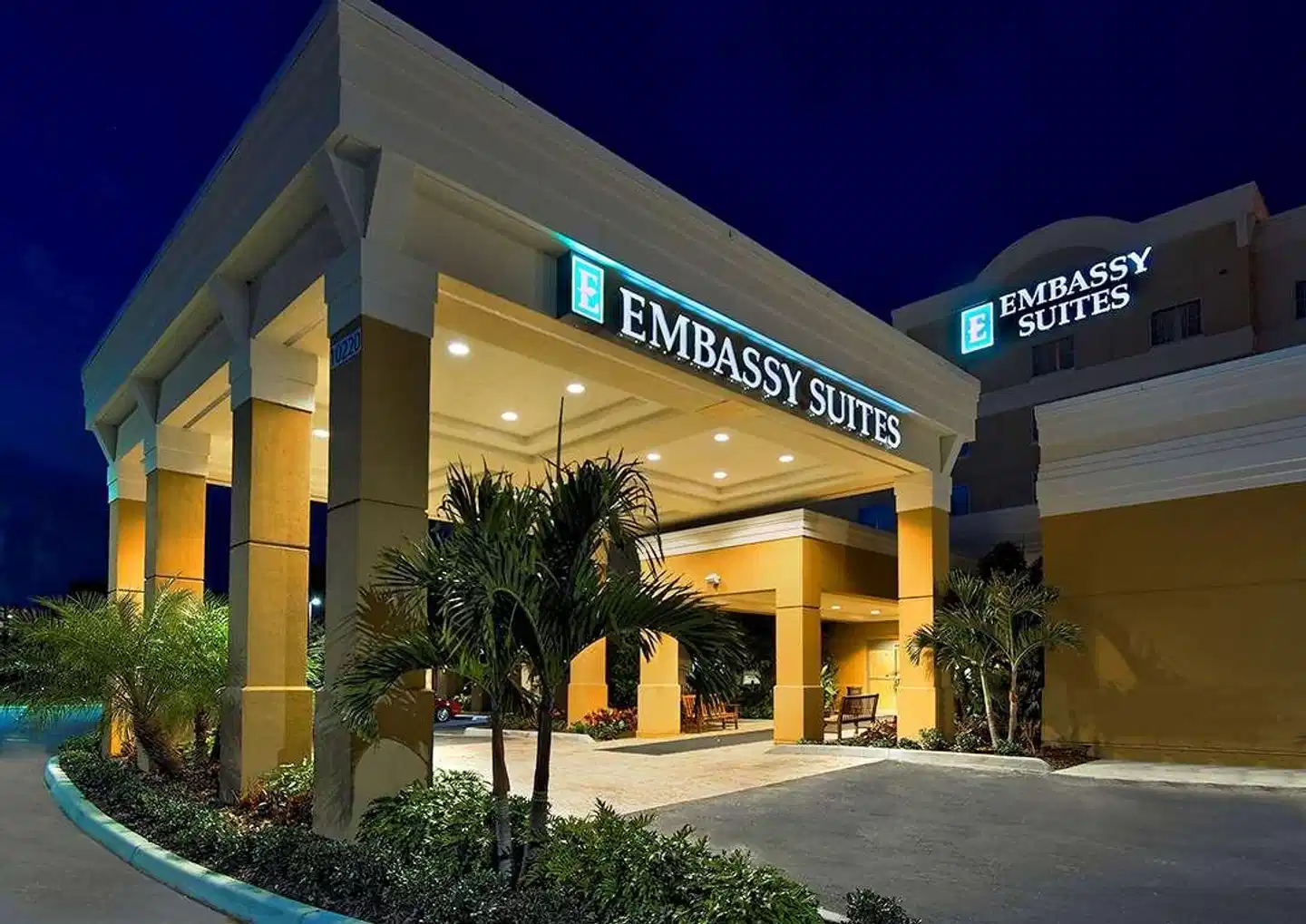 Embassy Suites by Hilton Tampa Brandon Aussenansicht