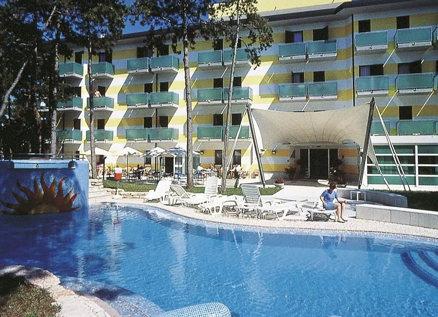 Mediterraneo Aussenansicht