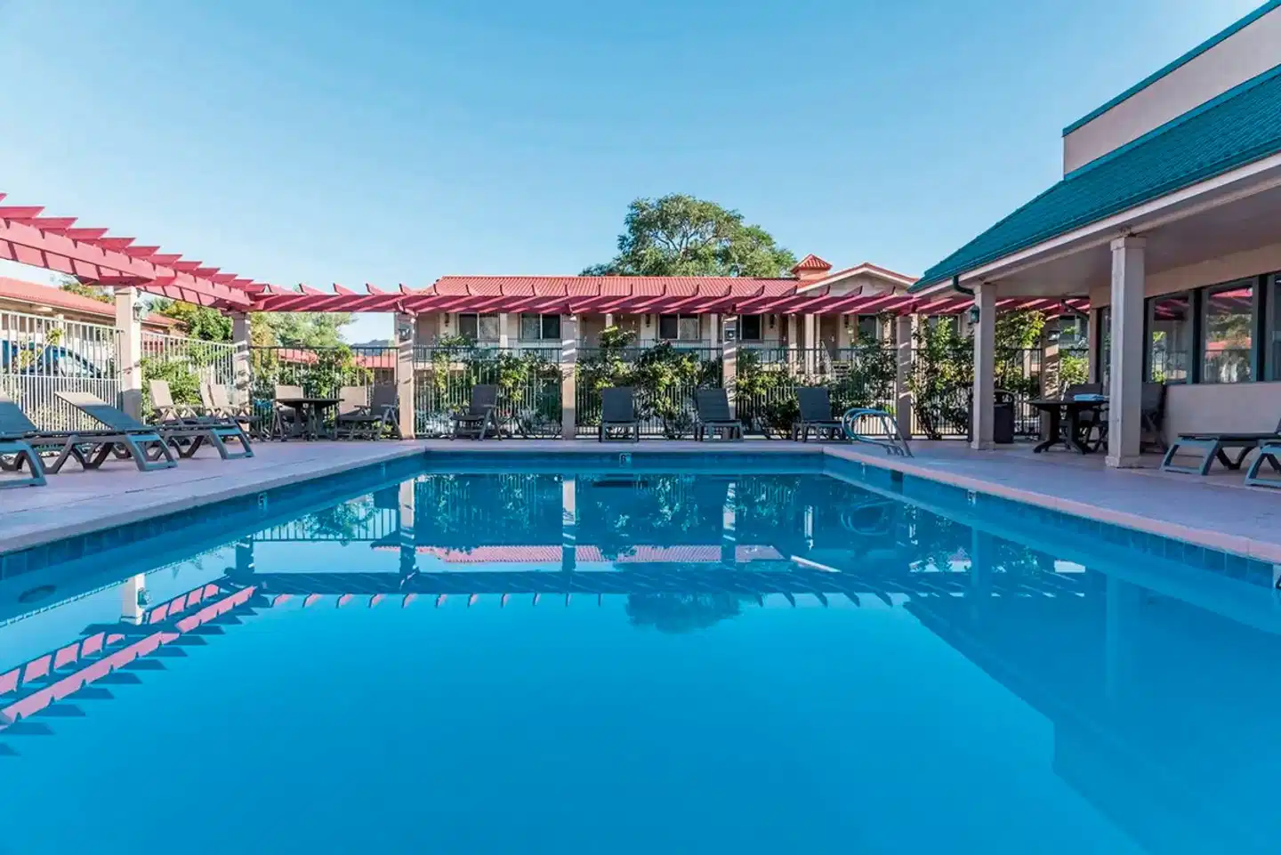 Hotel Moab Downtown Pool