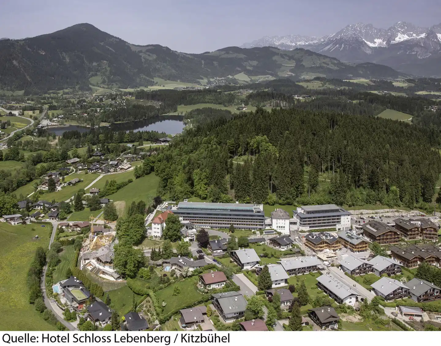 Lebenberg Schlosshotel Kitzbühel Landschaft