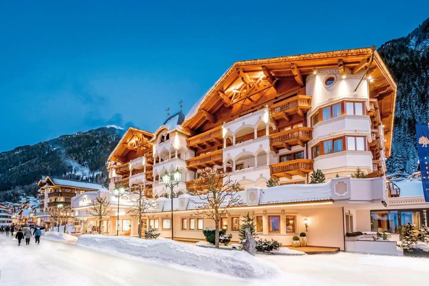 TROFANA ROYAL - Gourmet & Relax Resort Aussenansicht