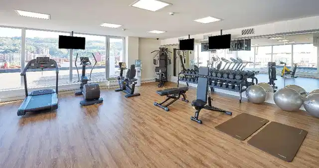 NH Collection Villa de Bilbao Sport und Entertainment