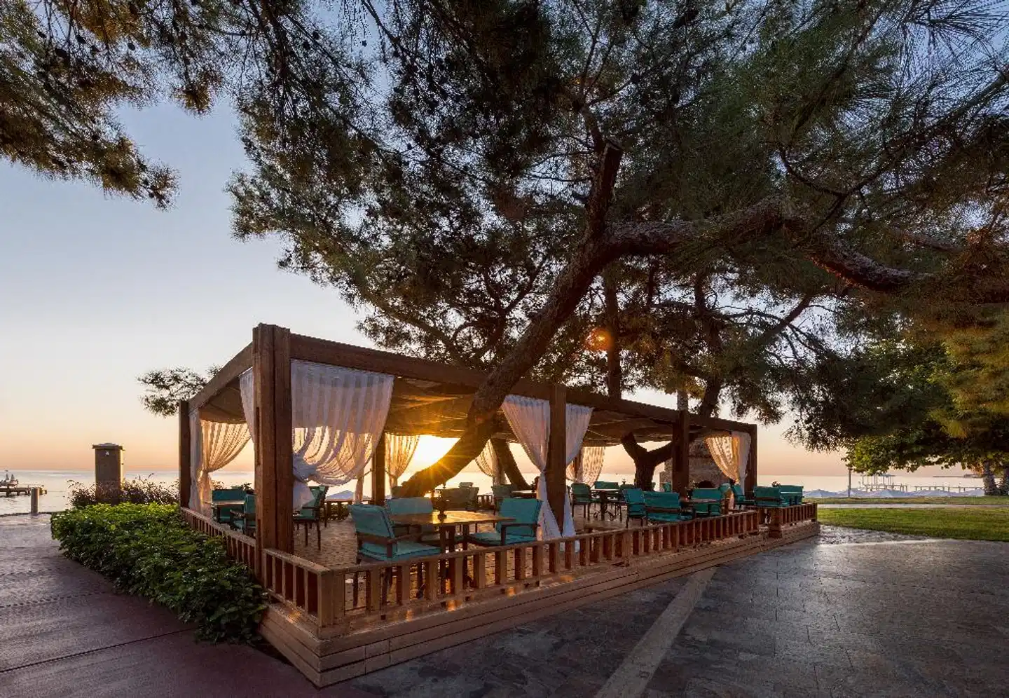 TUI Magic Life Rixos Beldibi +16 Terrasse