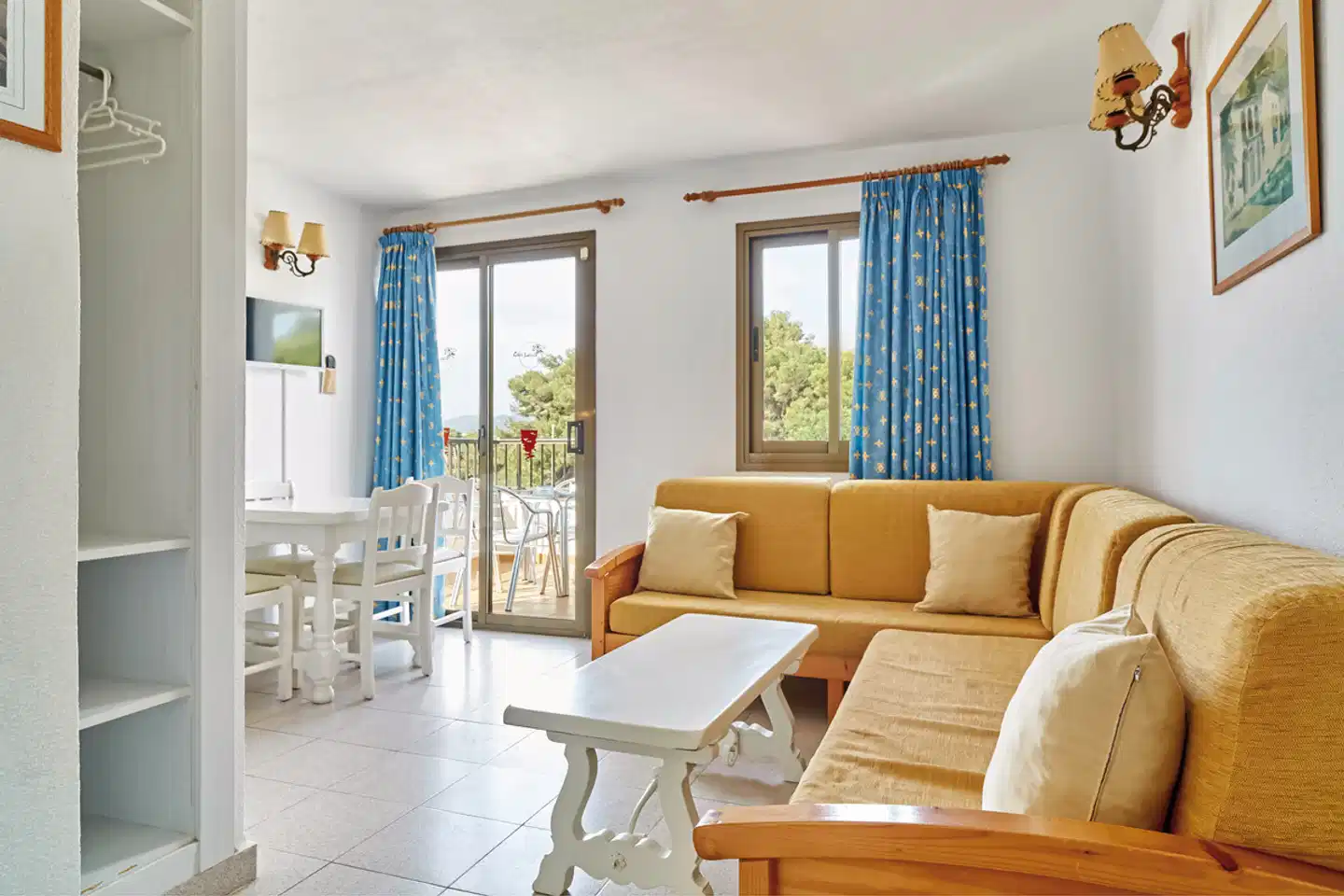 Casa Luis Appartements by Invisa Wohnbeispiel