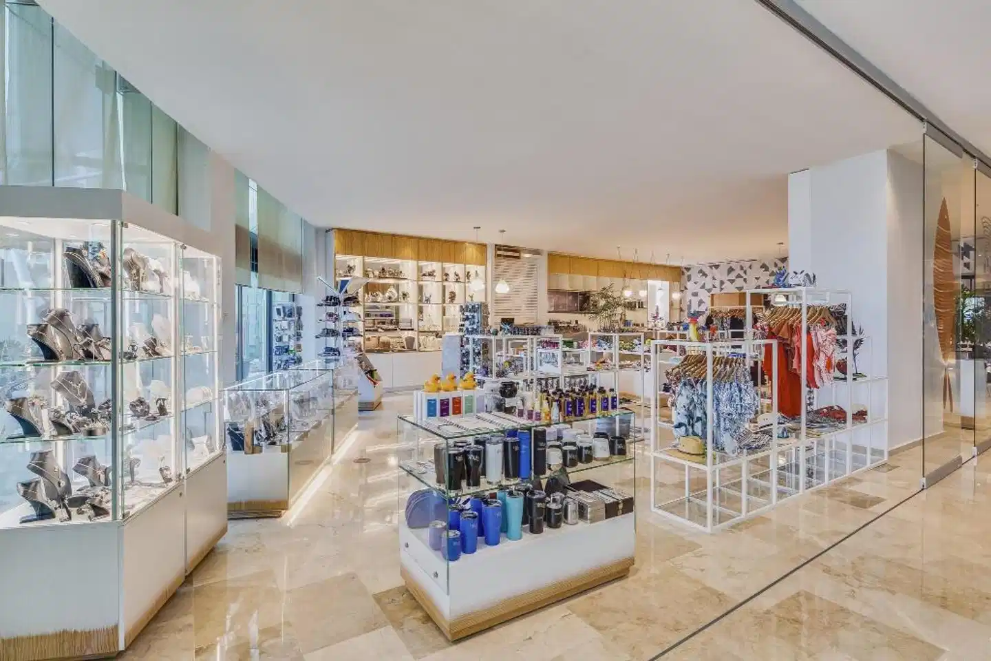 Live Aqua Beach Resort Cancun Bar