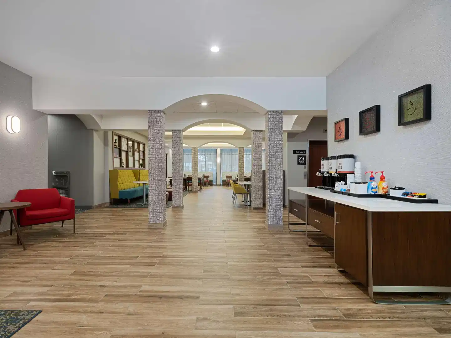 Hampton Inn West Palm Beach Florida Turnpike Lobby