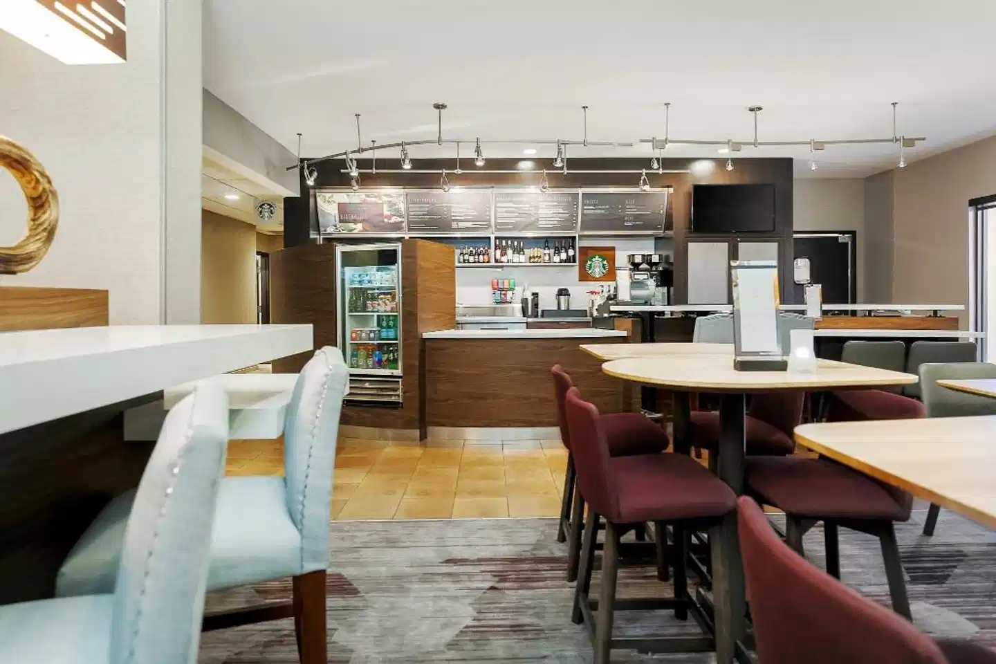 Courtyard by Marriott Tampa Brandon Bar
