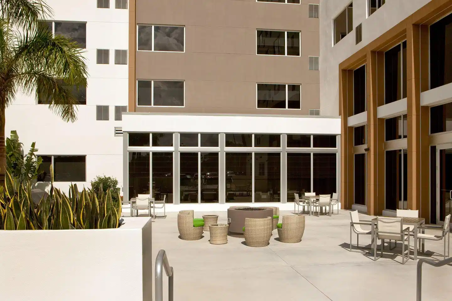 Element by Westin Miami Doral Terrasse