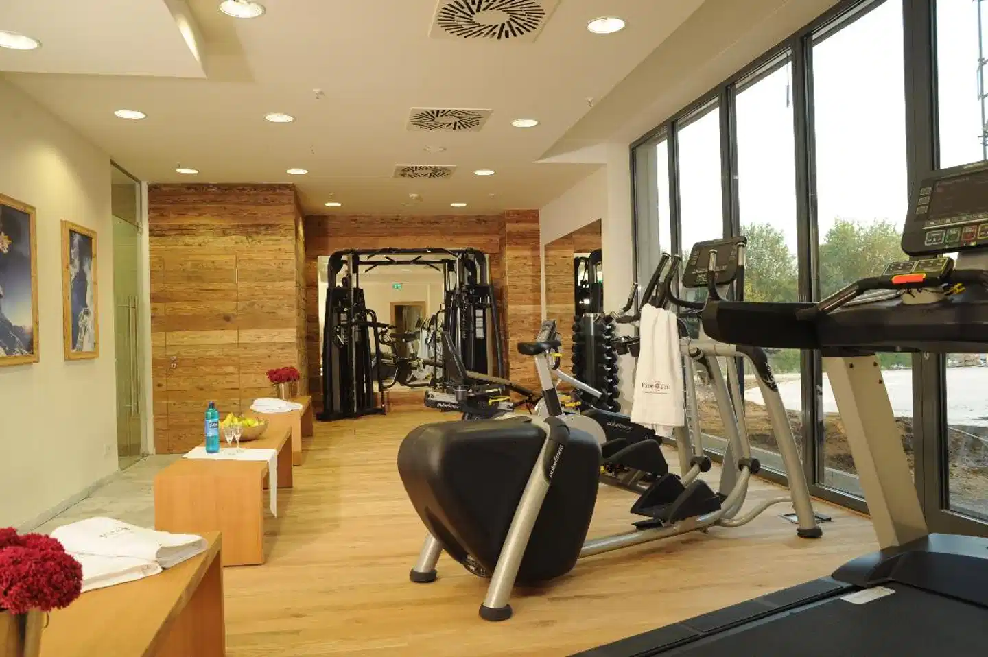 Fire & Ice Sport und Entertainment