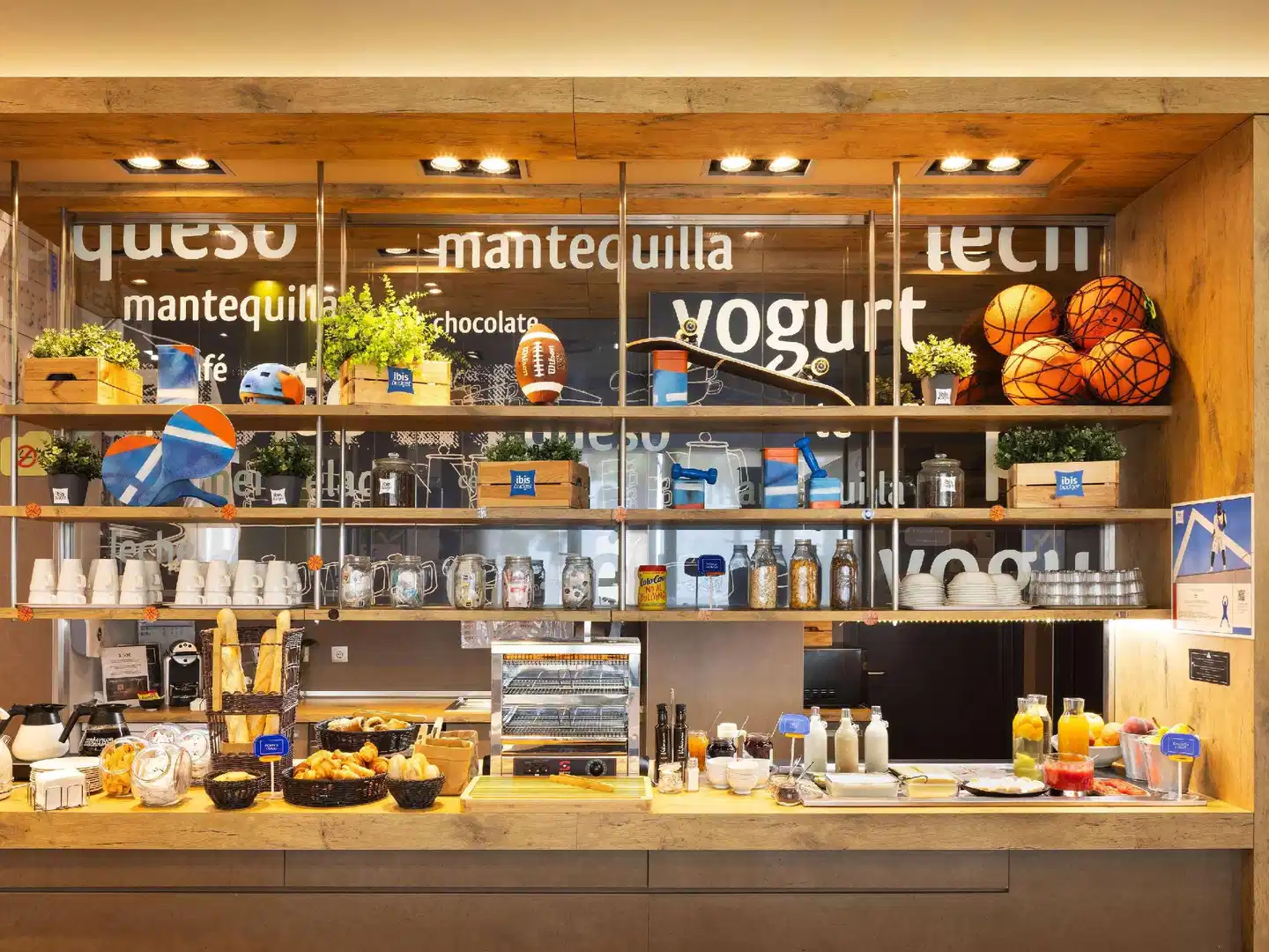 ibis budget Sevilla Aeropuerto Bar