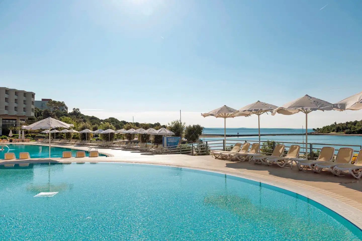 Island Hotel Istra Pool