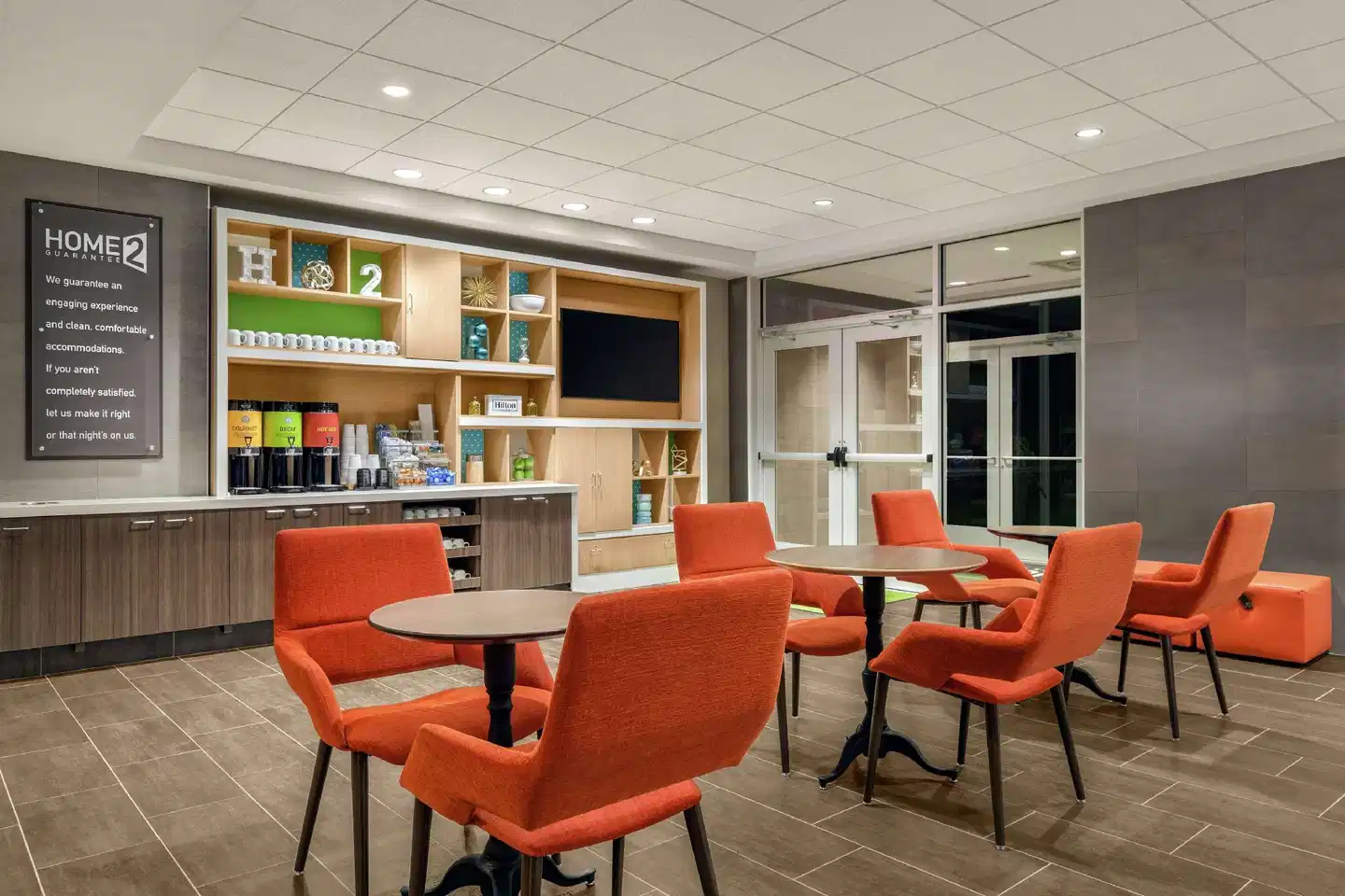 Home2 Suites by Hilton Sarasota Bradenton Airport Bar