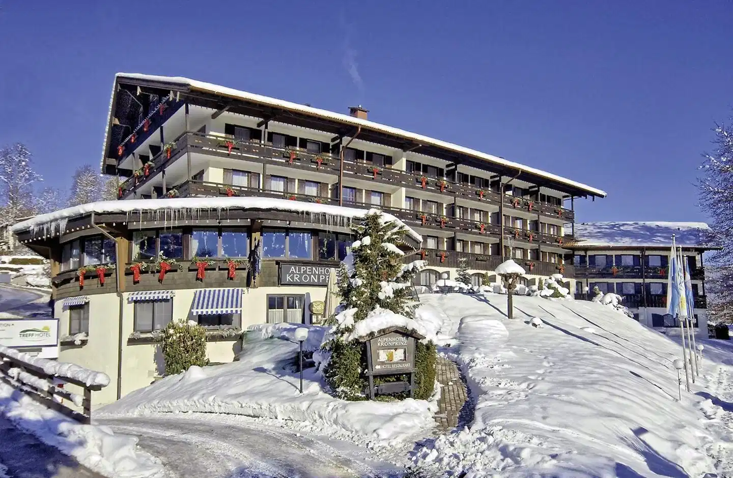 Alpenhotel Kronprinz Aussenansicht