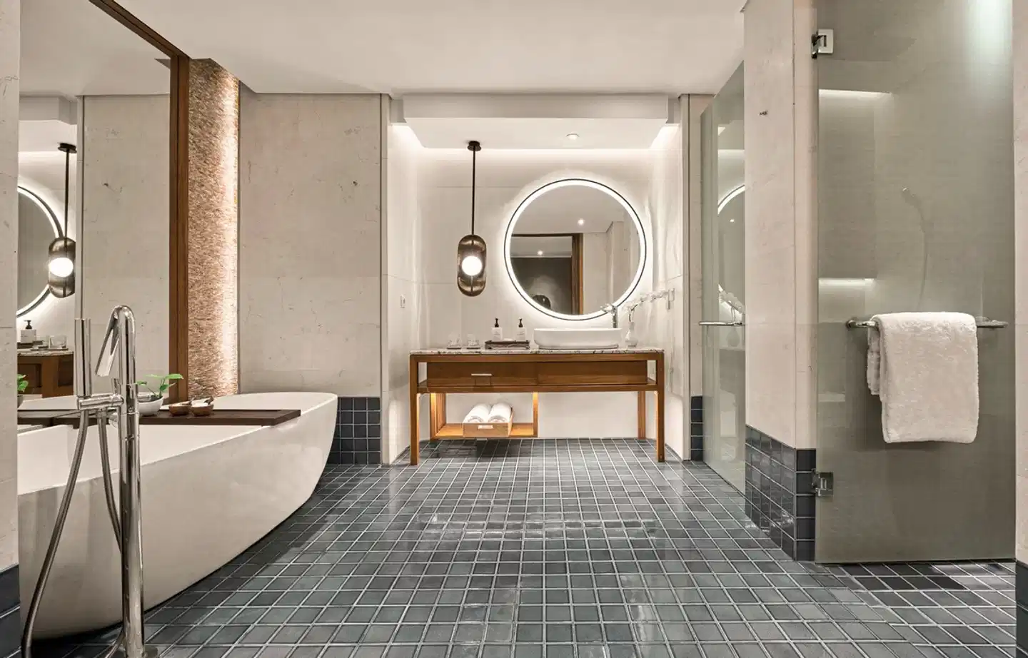 Intercontinental Bali Sanur Resort Badezimmer