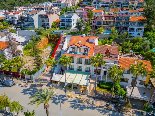 Cennet Life Otel Aussenansicht