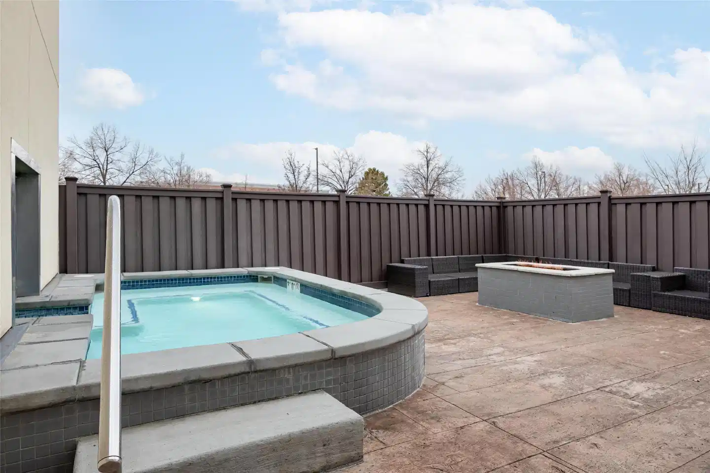 Hampton Inn & Suites Logan Wellness