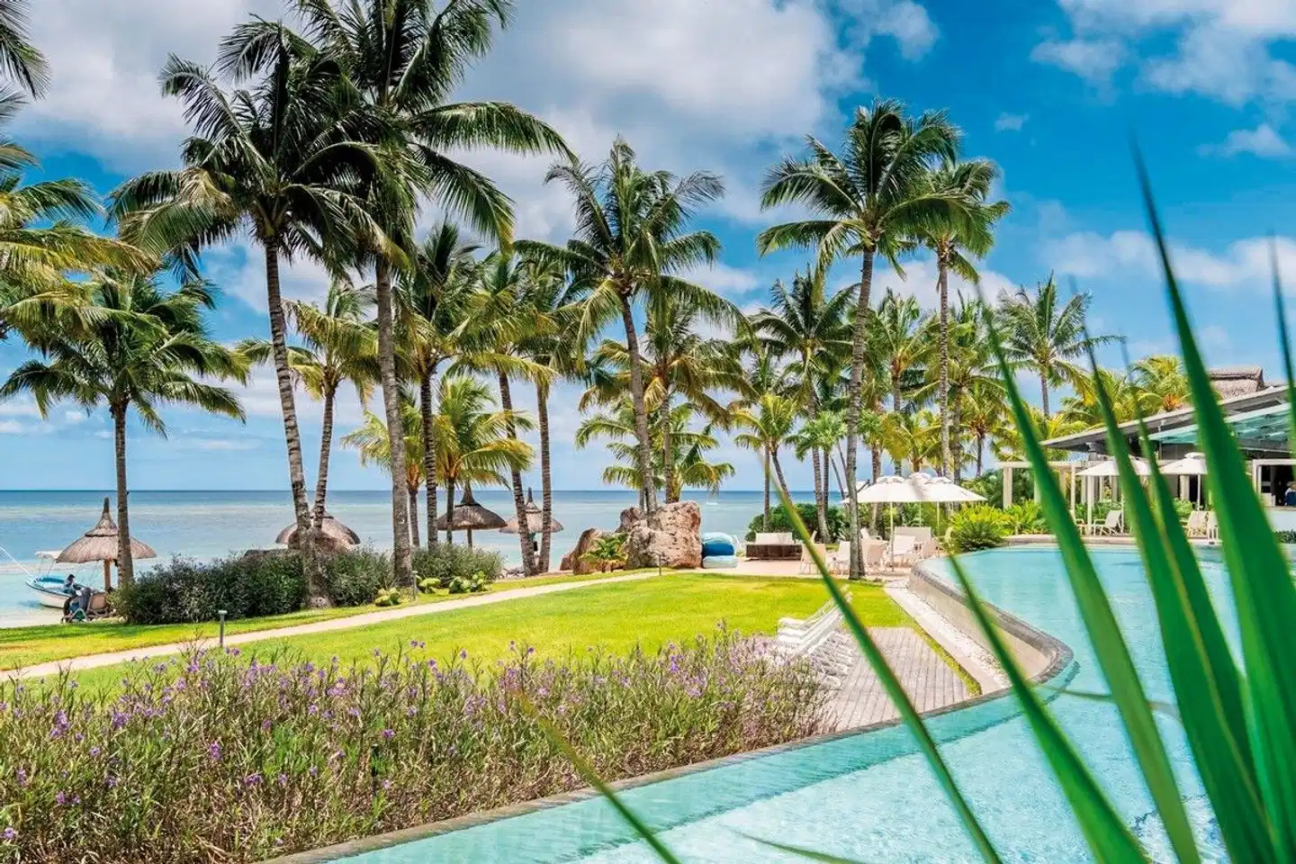 Victoria for 2 Beachcomber Resort & Spa Garten