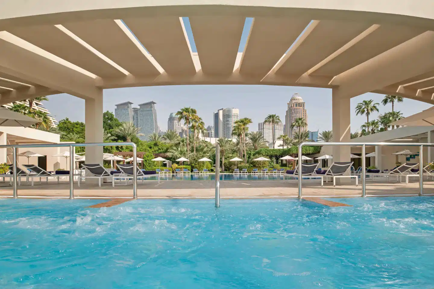 Sheraton Grand Doha Resort & Convention Hotel Pool