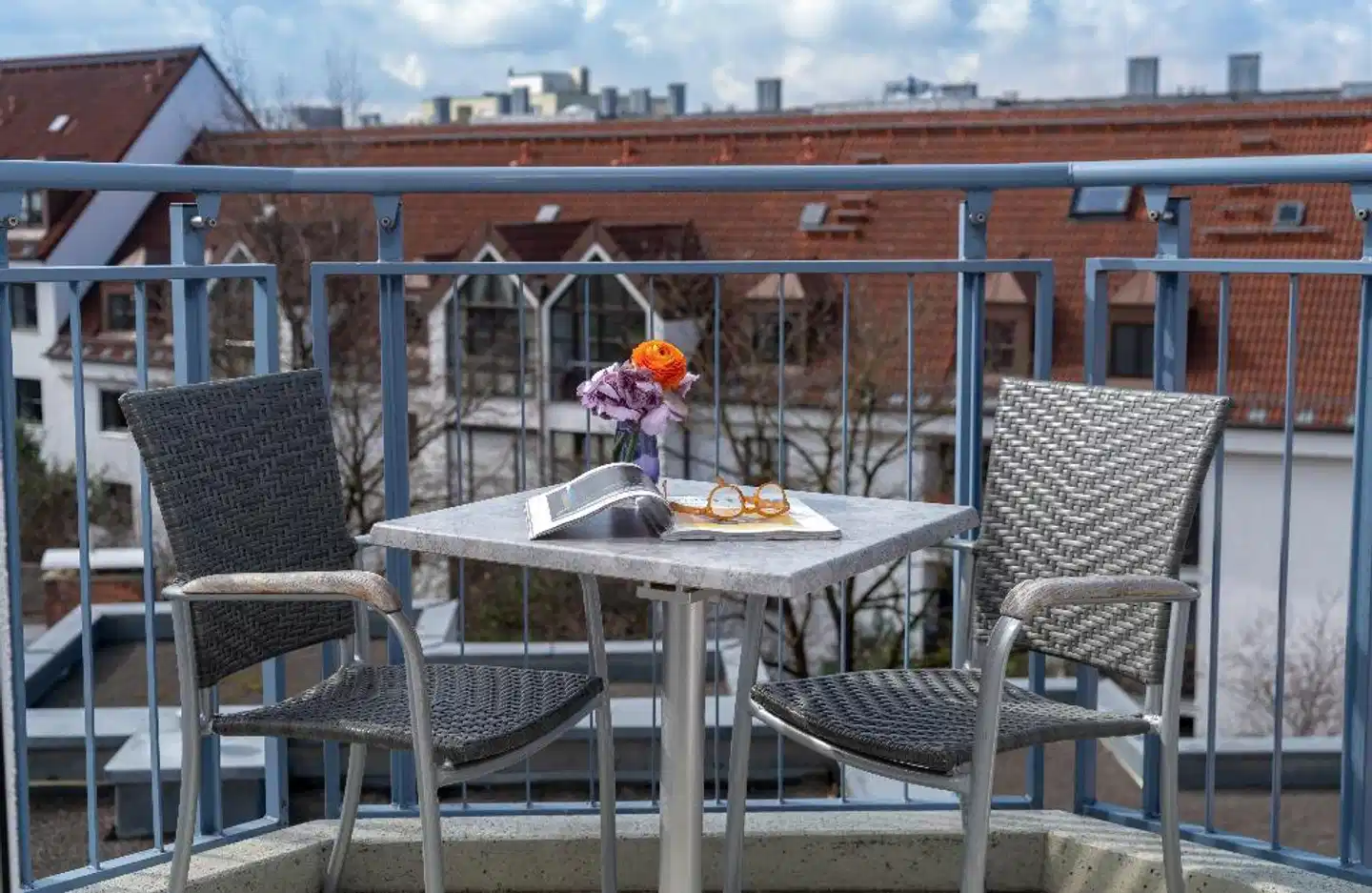 Leonardo Hotel Munich City Olympiapark Terrasse