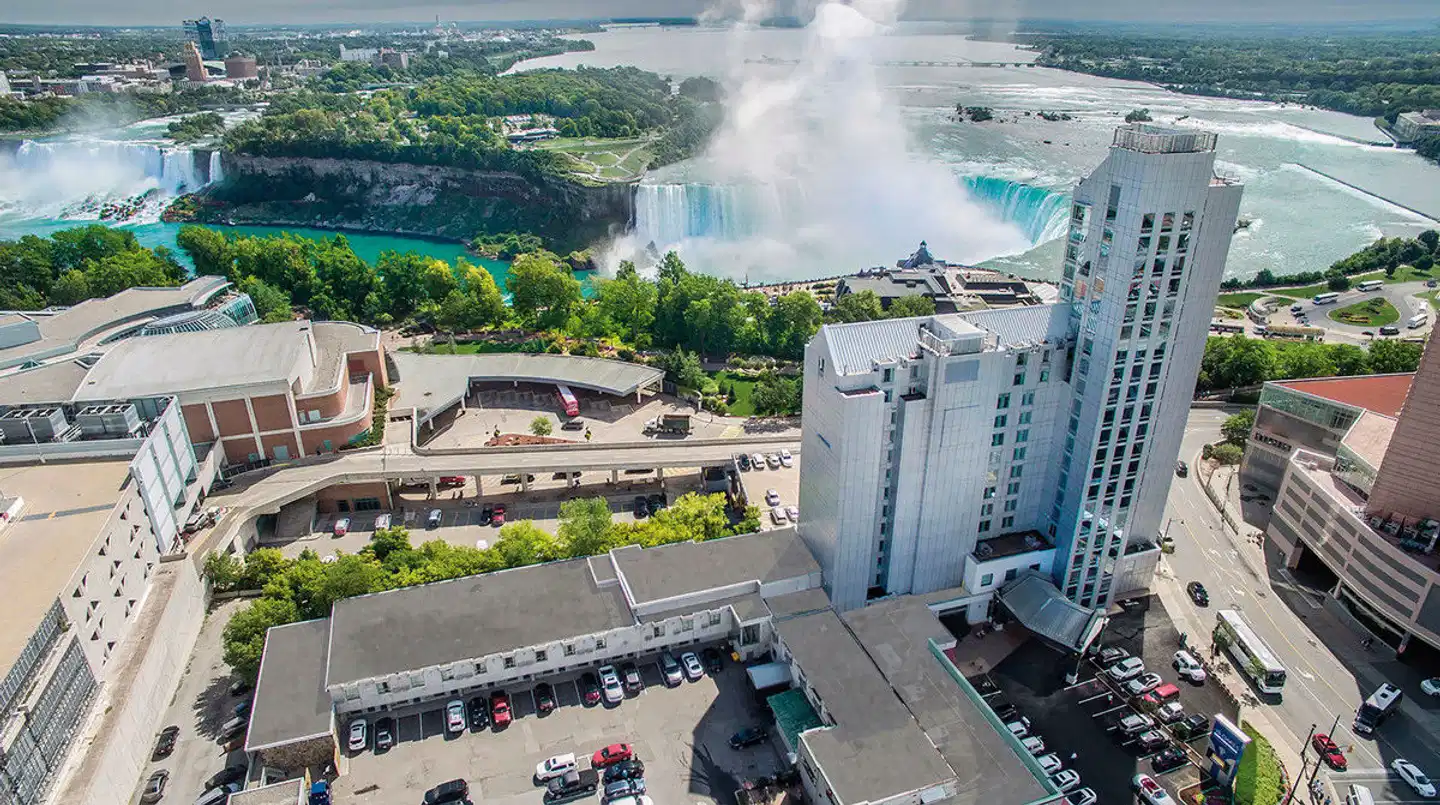 Oakes Hotel Overlooking The Falls Aussenansicht