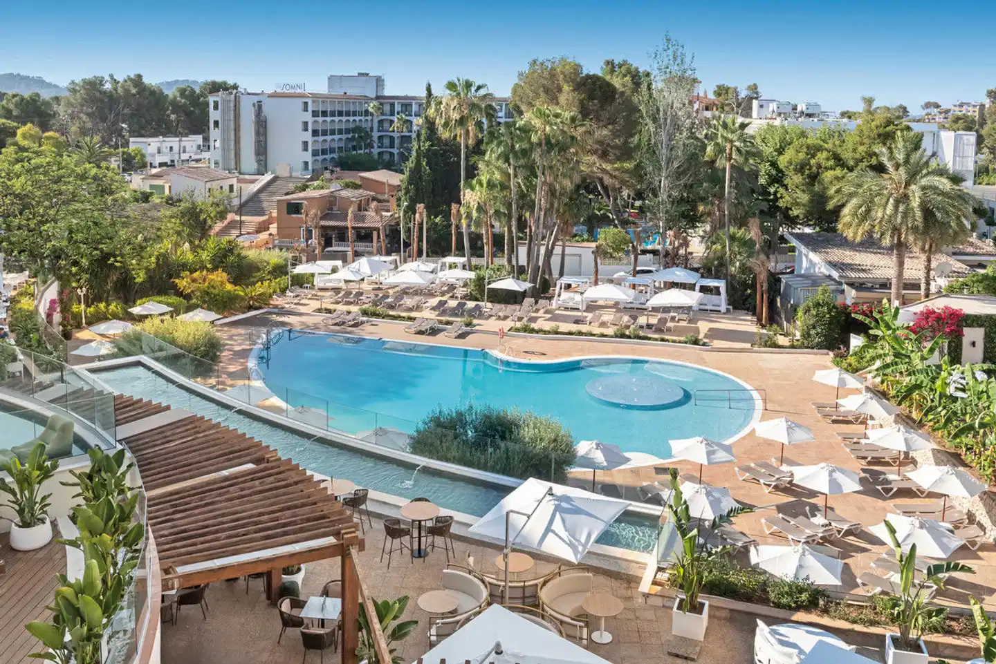 Valentin Grand Park Suite Hotel Pool