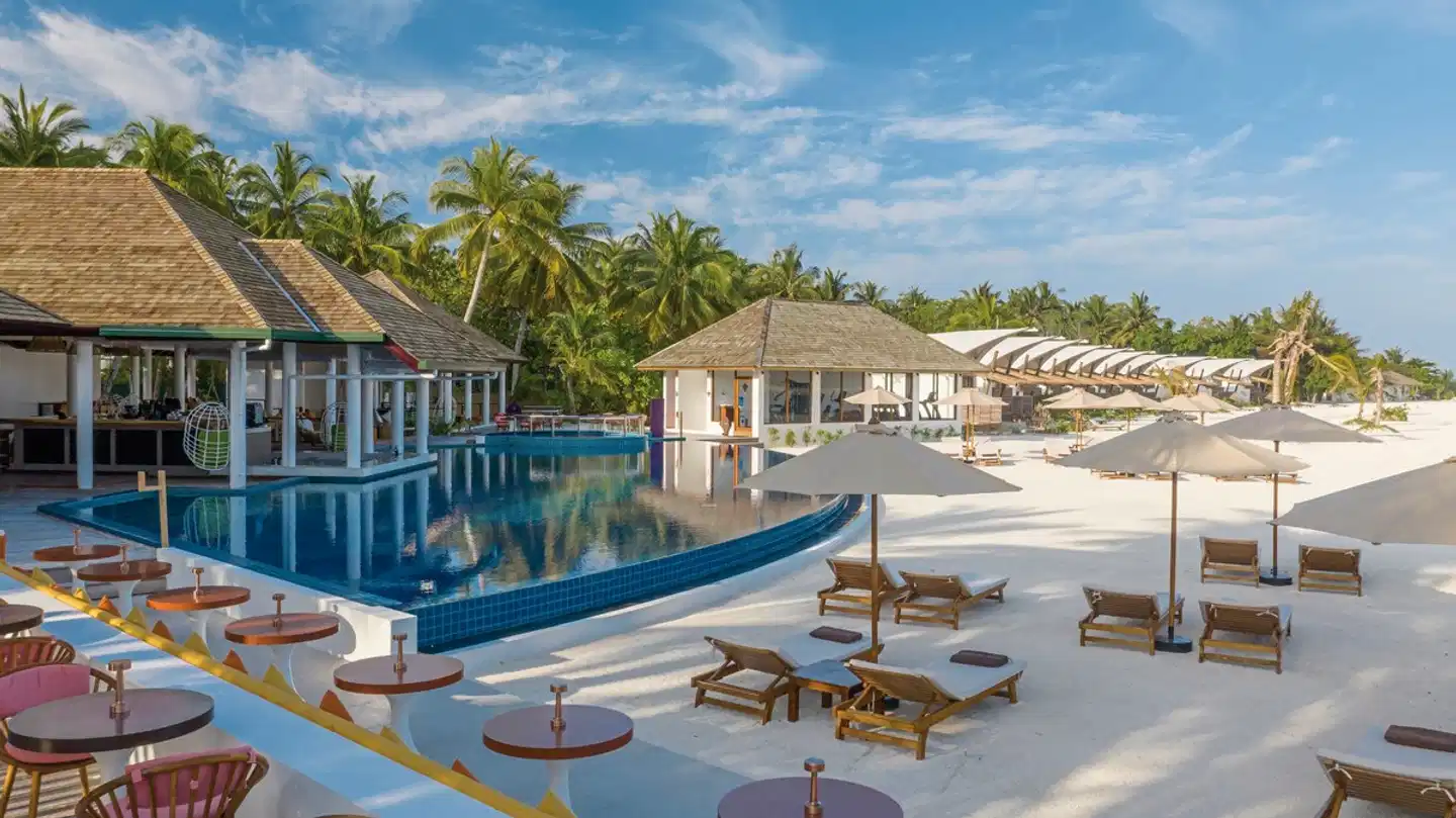 Cinnamon Hakuraa Huraa Maldives Pool