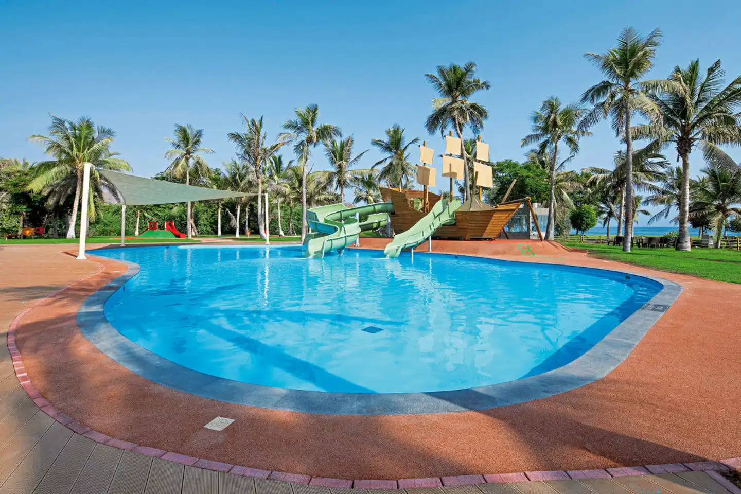 Al Bustan Palace, a Ritz-Carlton Hotel Pool