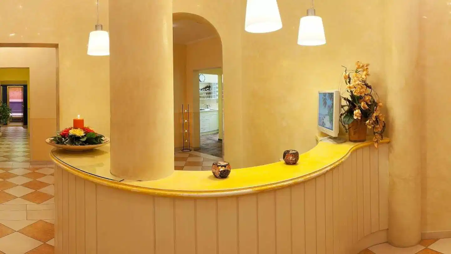 AMBER Hotel Bavaria Lobby