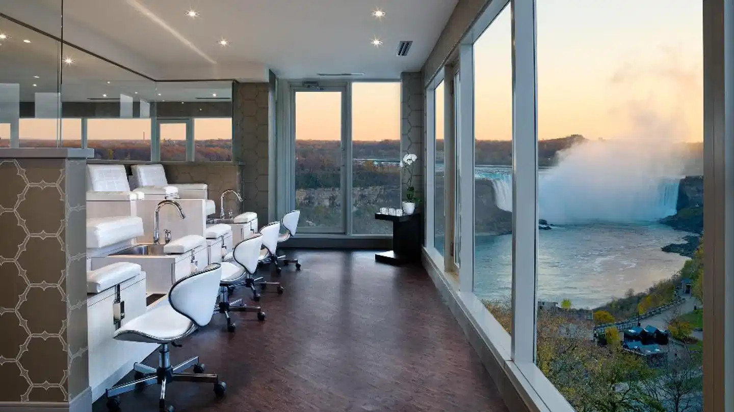 The BROCK Niagara Falls - Fallsview Tapestry Collection by Hilton Konferenz