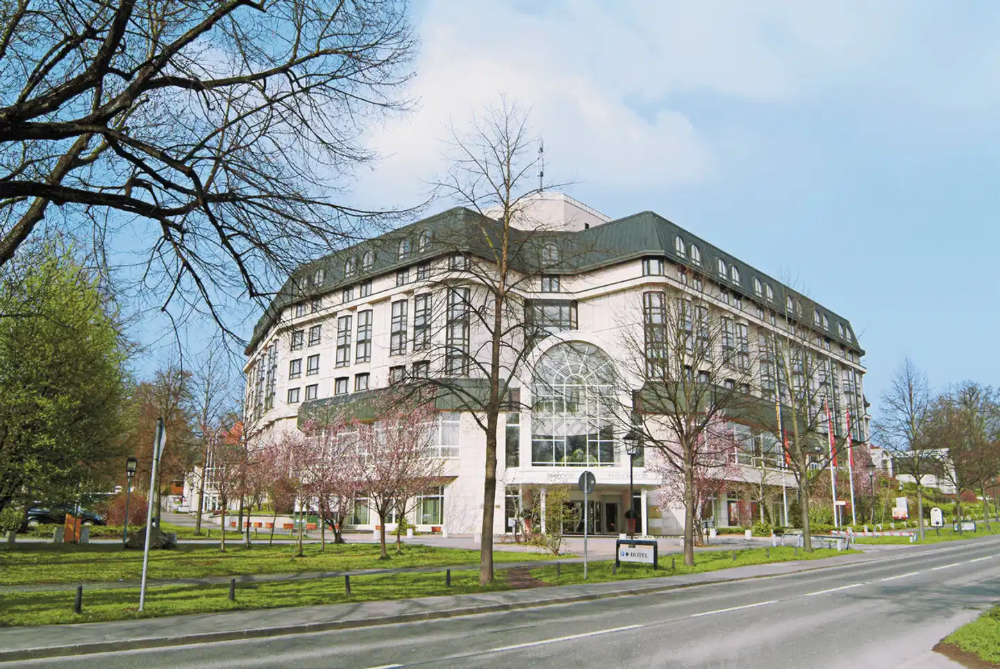 Leonardo Hotel Weimar Aussenansicht