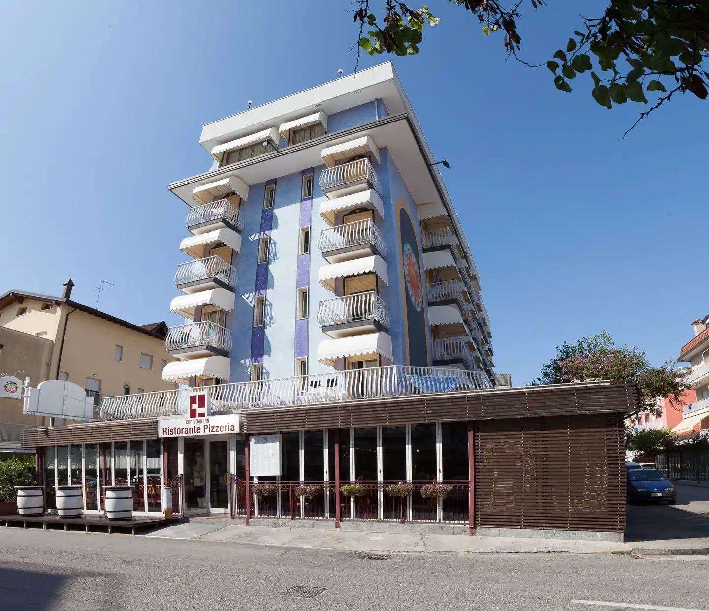 Christian Aussenansicht