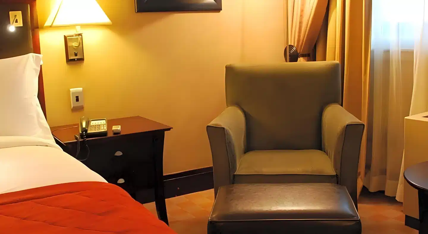 Southern Sun OR Tambo International Airport Wohnbeispiel