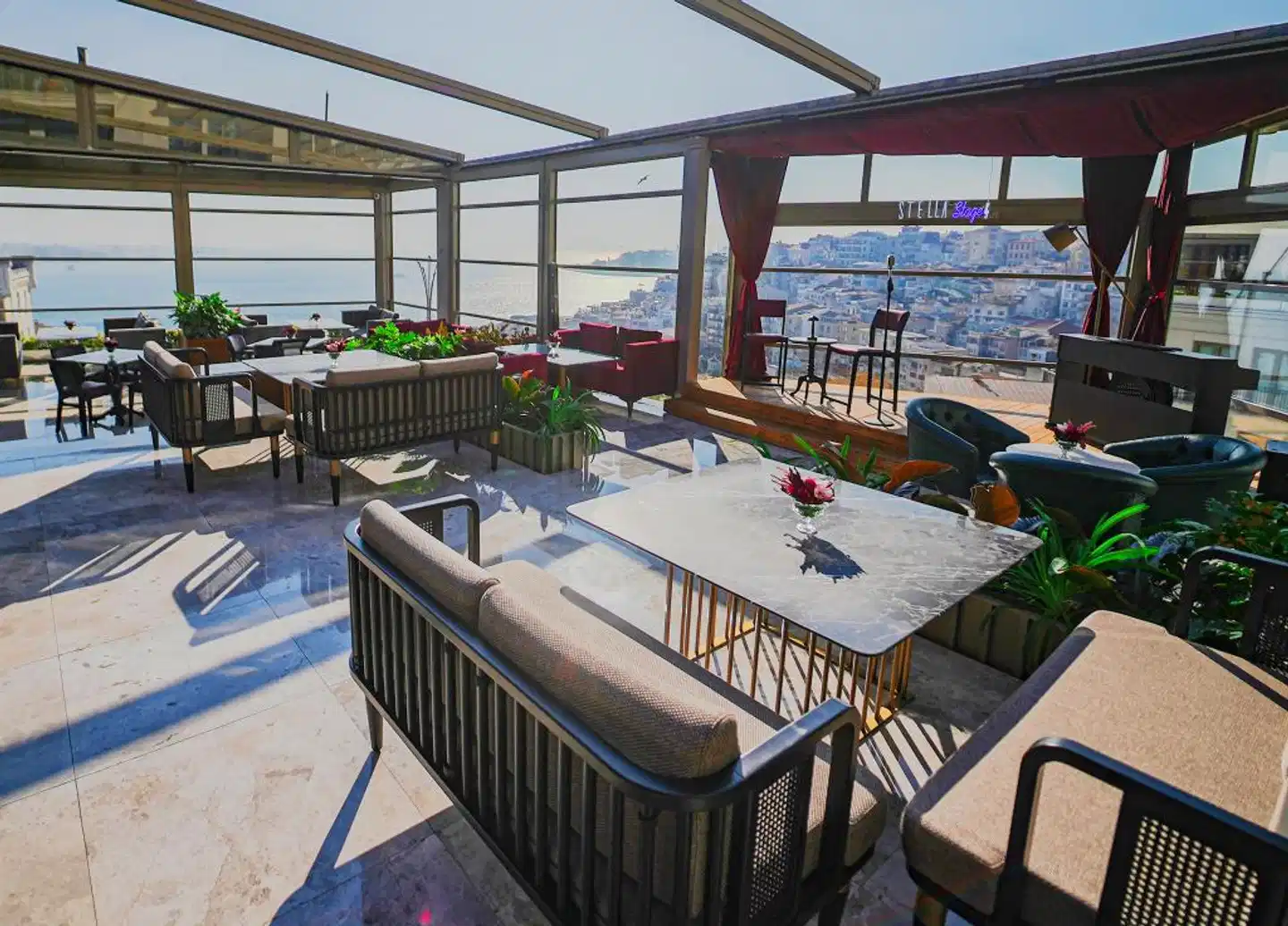 CVK Park Bosphorus Hotel 'stanbul Terrasse