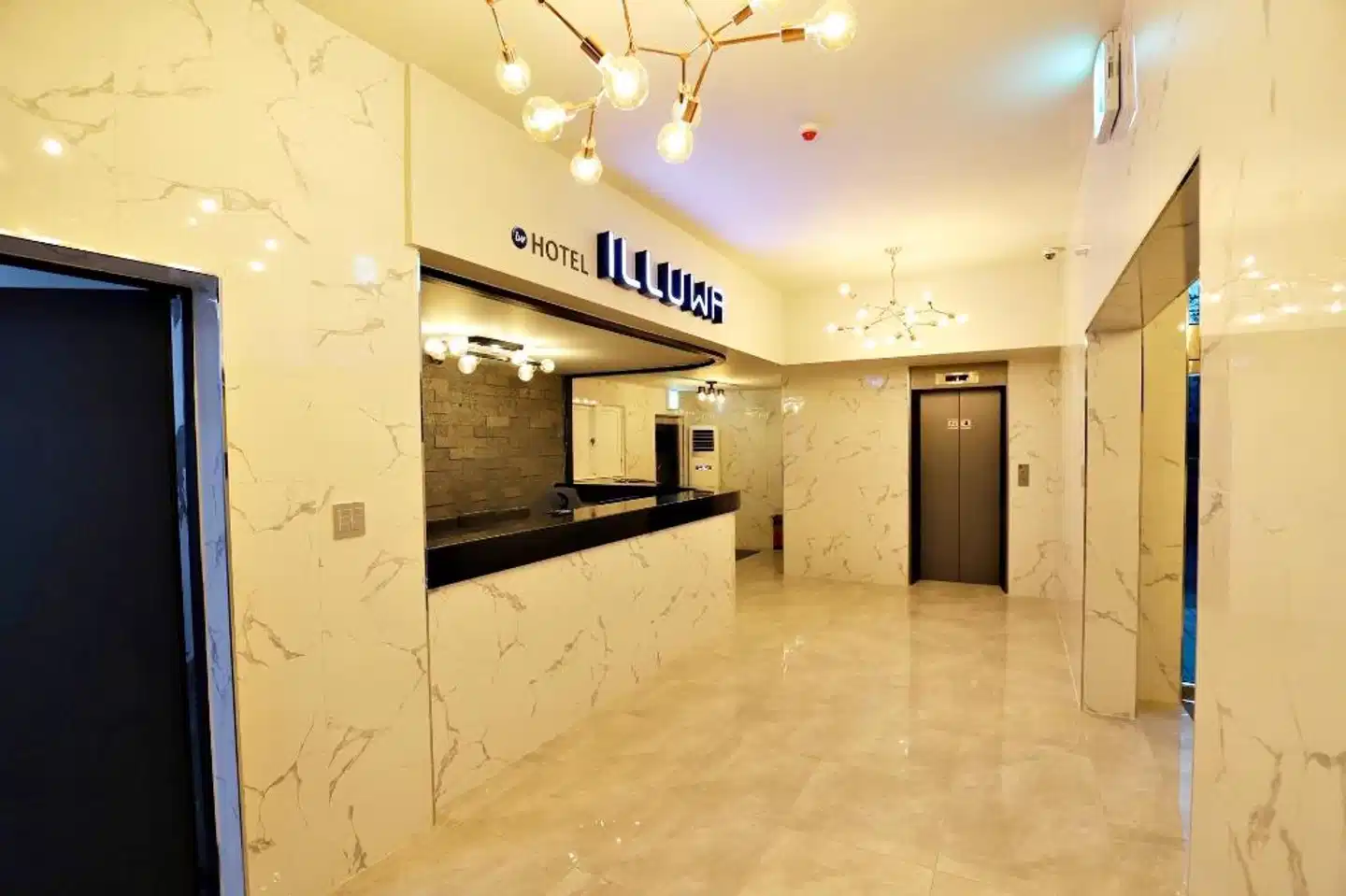Incheon Illuwa Lobby