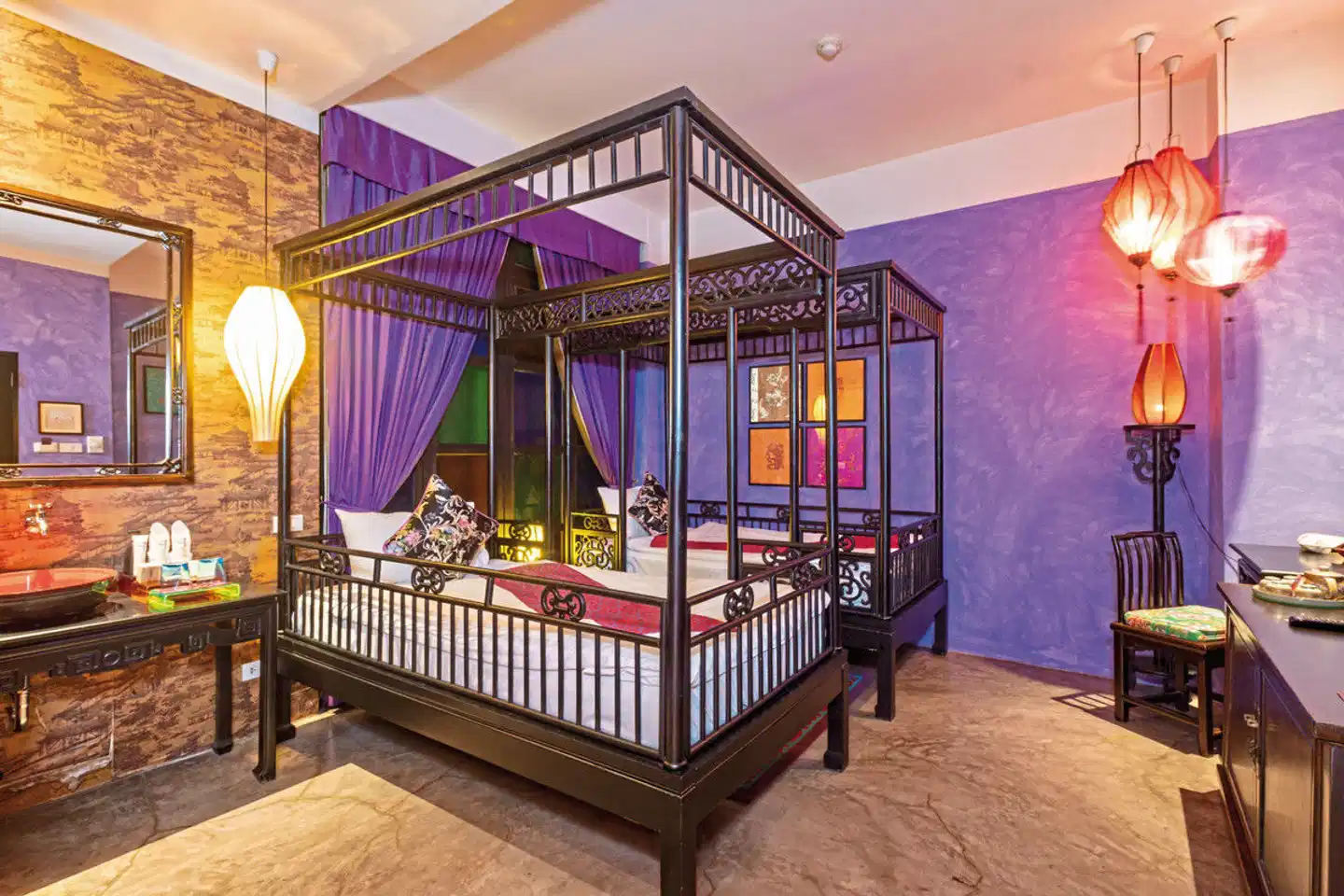 Shanghai Mansion Bangkok Lobby