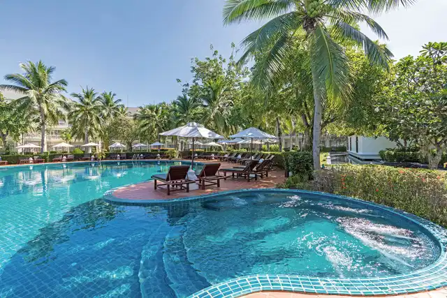 Sofitel Krabi Phokeethra Golf & Spa Resort Pool