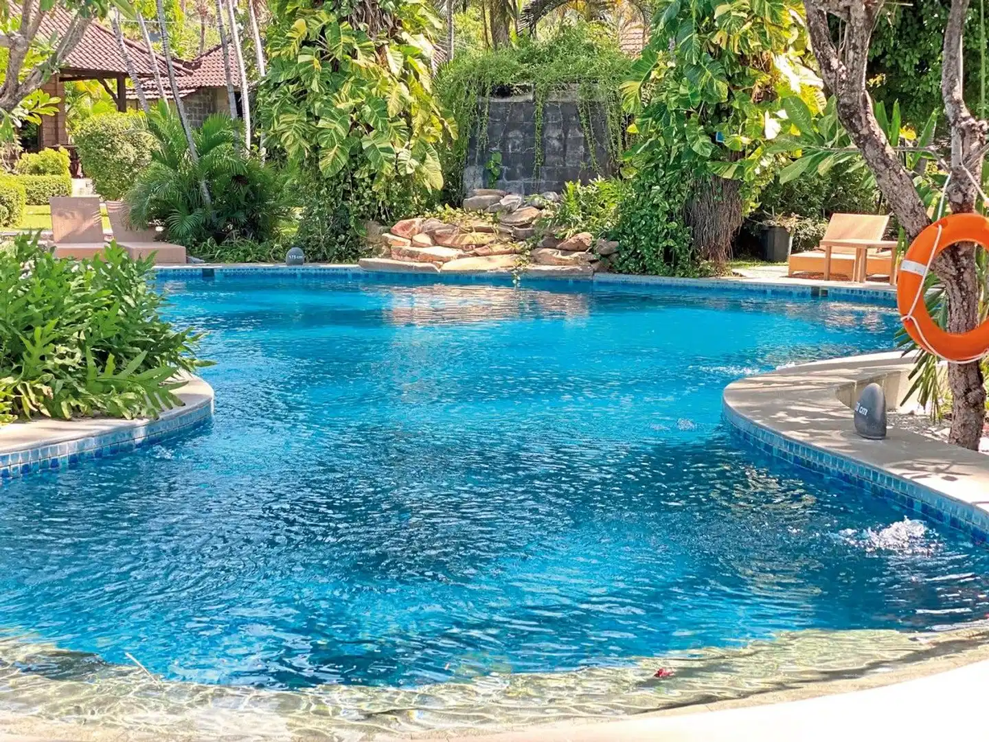 Coral View Villas Pool