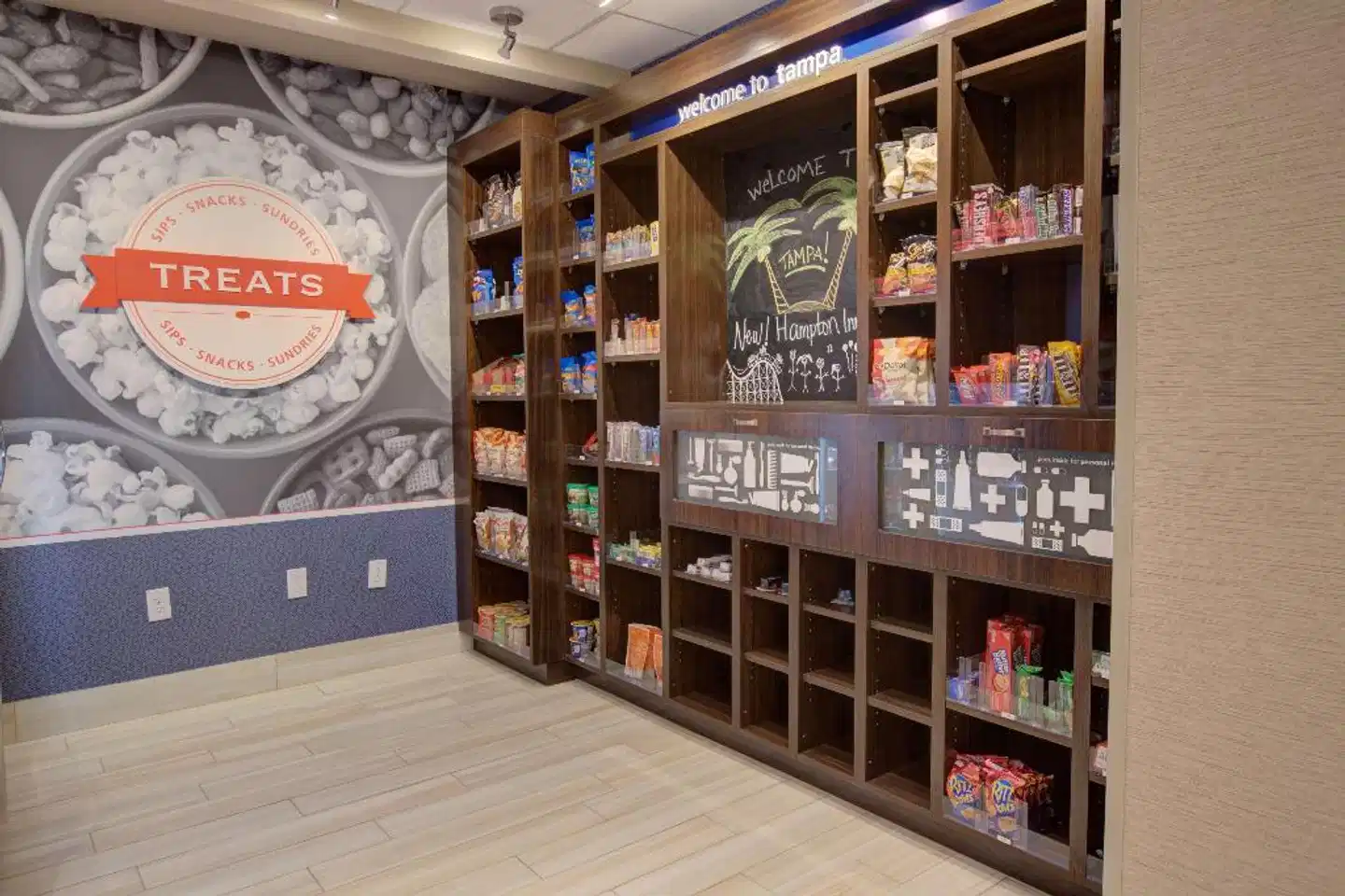 Hampton Inn & Suites Tampa Busch Gardens Area Lobby