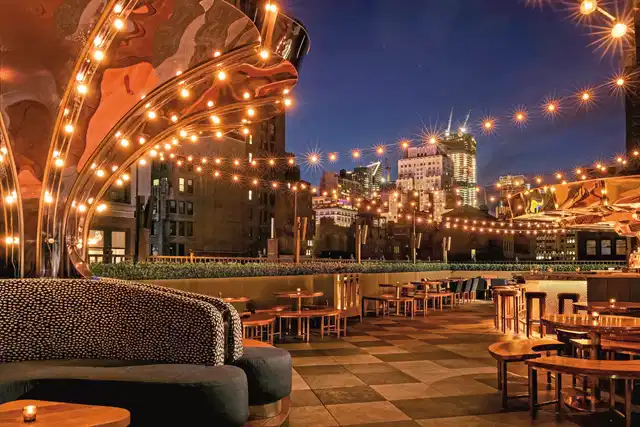 MOXY New York Times Square Terrasse