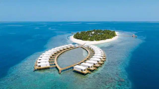 Sandies Bathala Aussenansicht