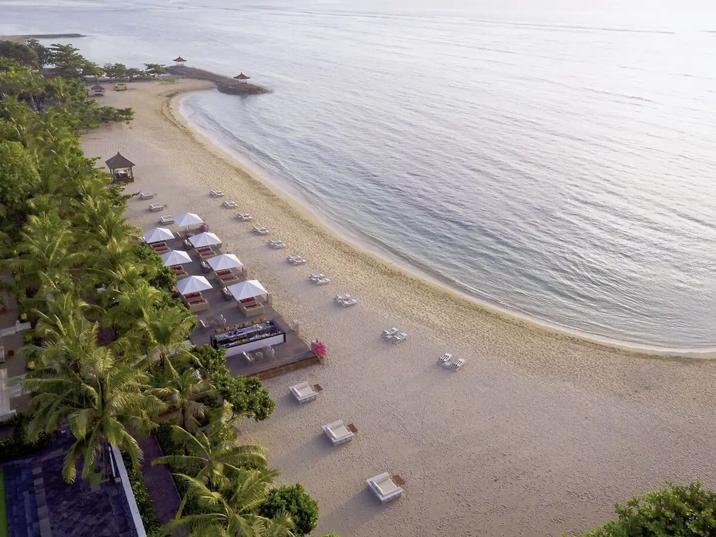 The Royal Santrian Luxury Beach Villas Strand