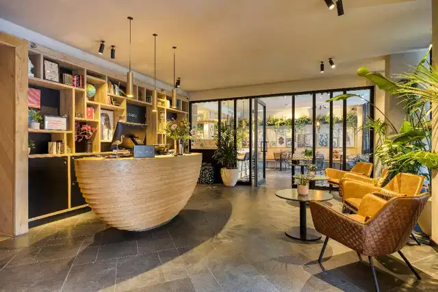 Hotel Indigo Antwerp - City Centre Lobby