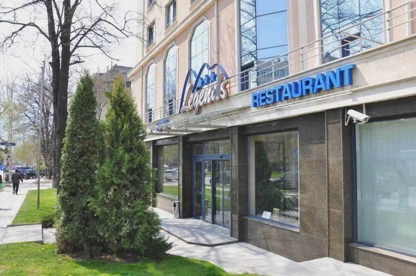 Legends Hotel Aussenansicht