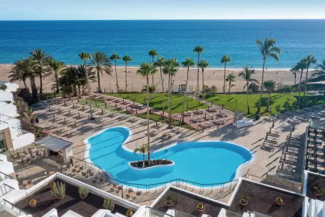 Riu Palace Calypso Pool