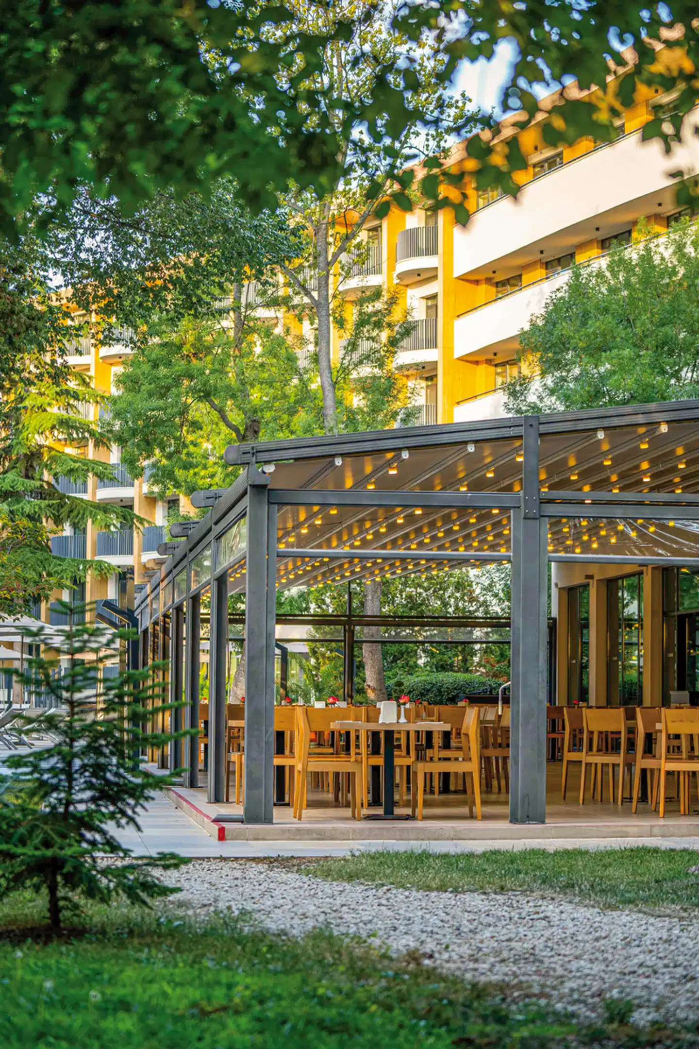 HVD Club Bor Aussenansicht