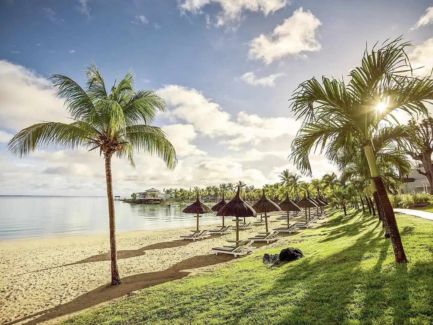 LUX* Grand Gaube, Mauritius Strand
