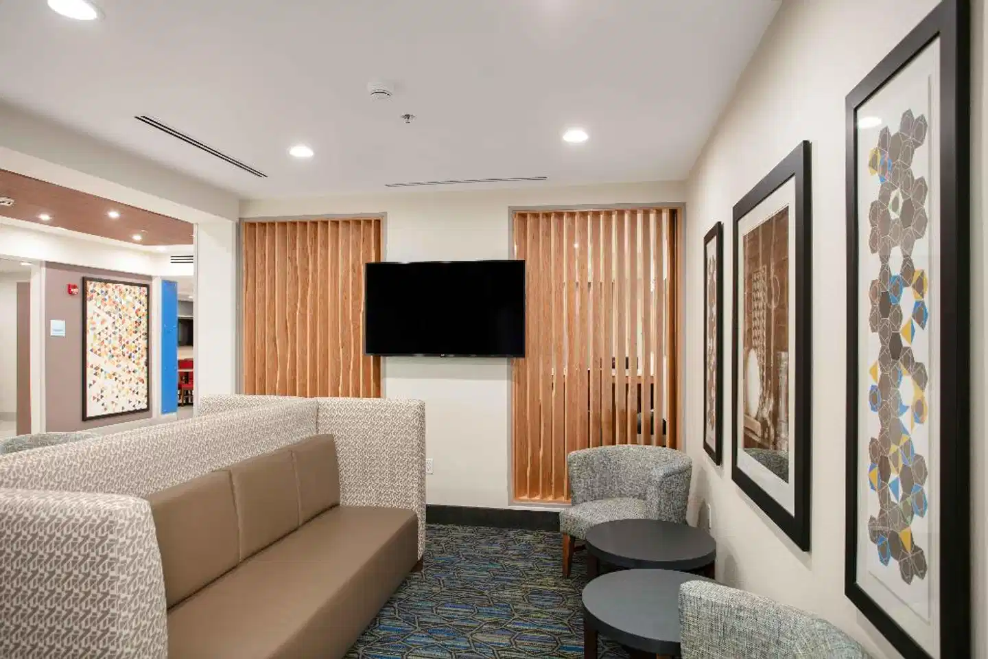 Holiday Inn Express & Suites Oakhurst-Yosemite Park Area Wohnbeispiel