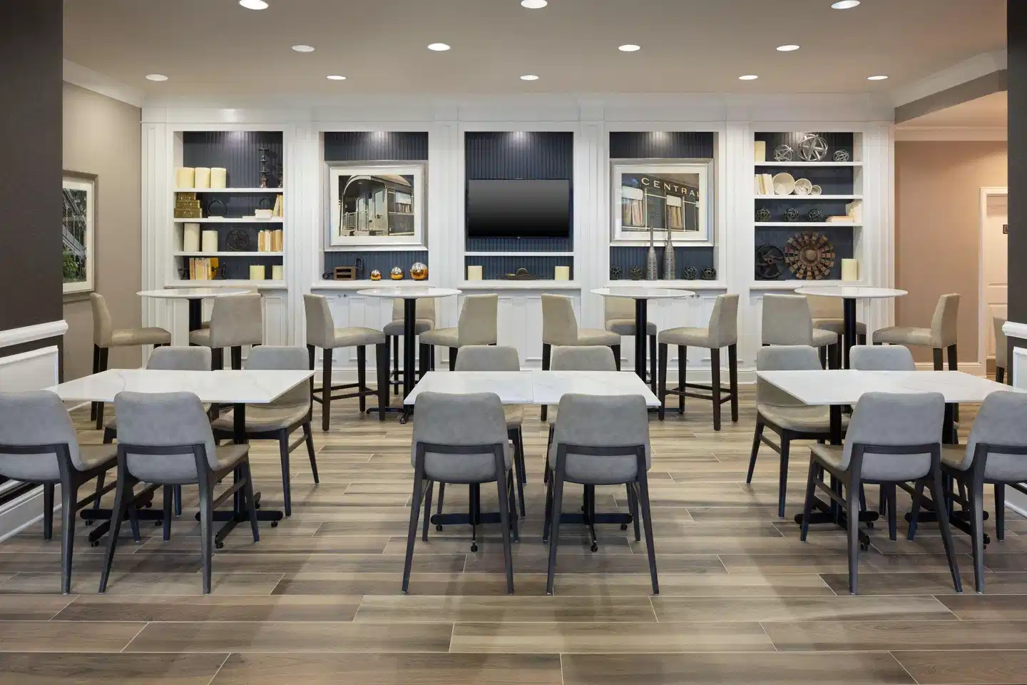 Residence Inn by Marriott Savannah Downtown/Historic District Restaurant